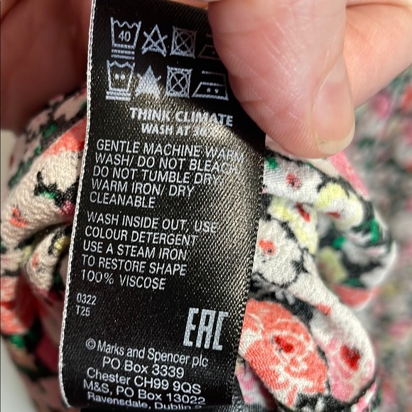 White and Pink Casual Midi Sundress with Crew Neck - Picture 10 of 10